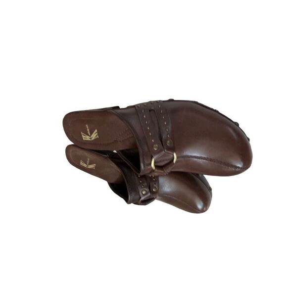 White Mountain Brown Leather Studded Clog Heels size 7 - Picture 10 of 14